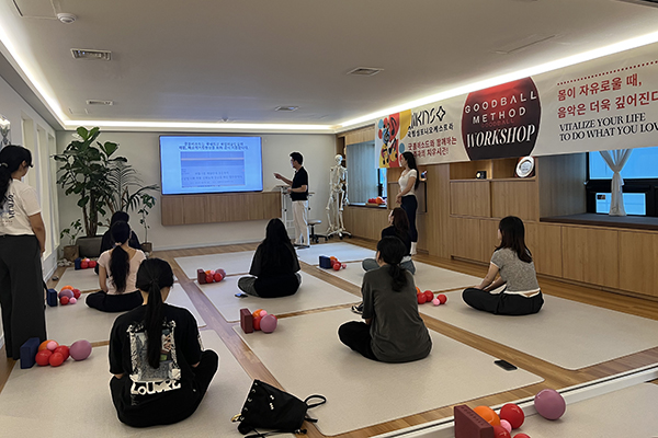 워크숍 및 렉처 진행사진2